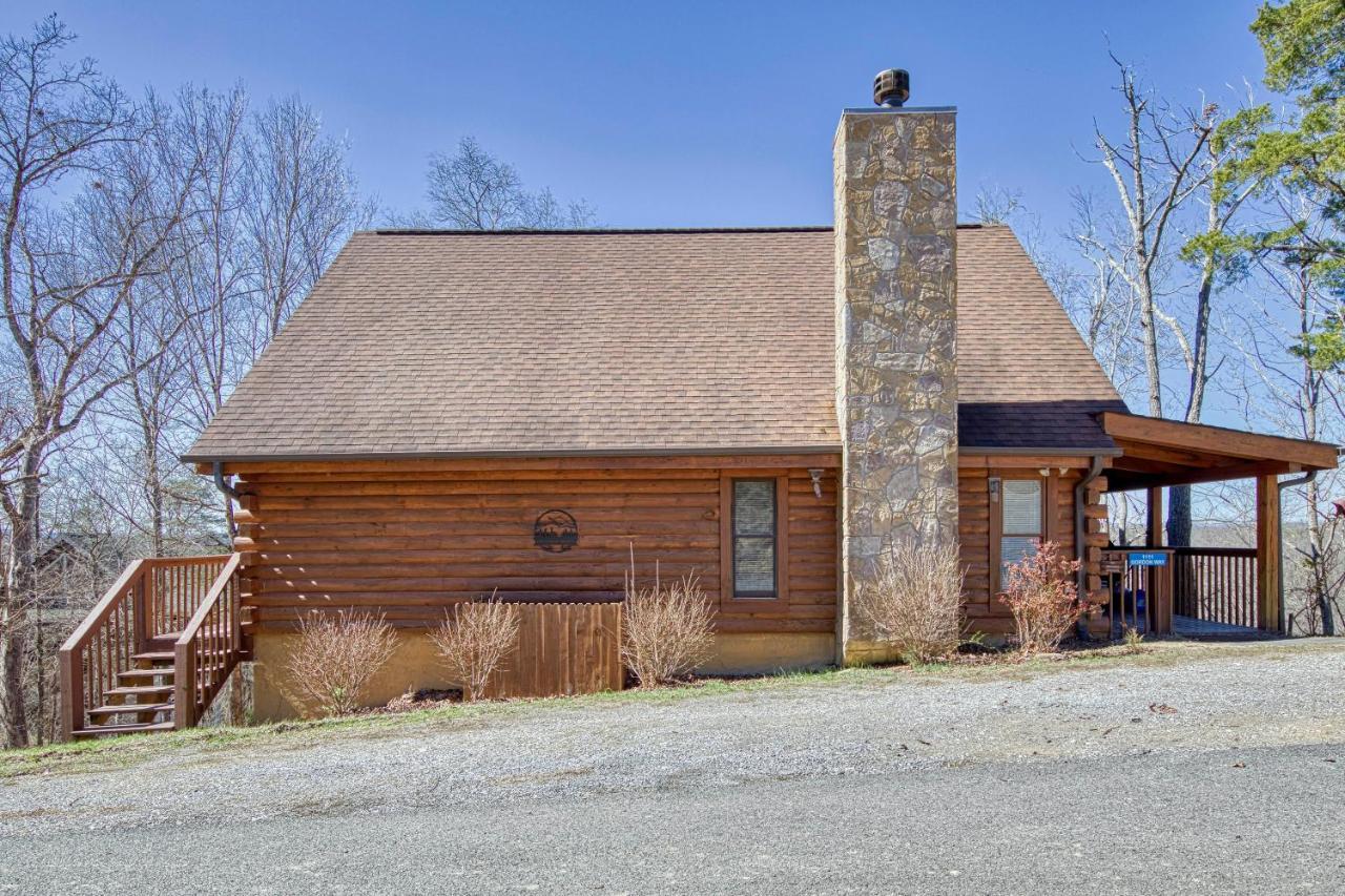 Serenity, A Rustic Log Cabin Retreat Sevierville Ngoại thất bức ảnh