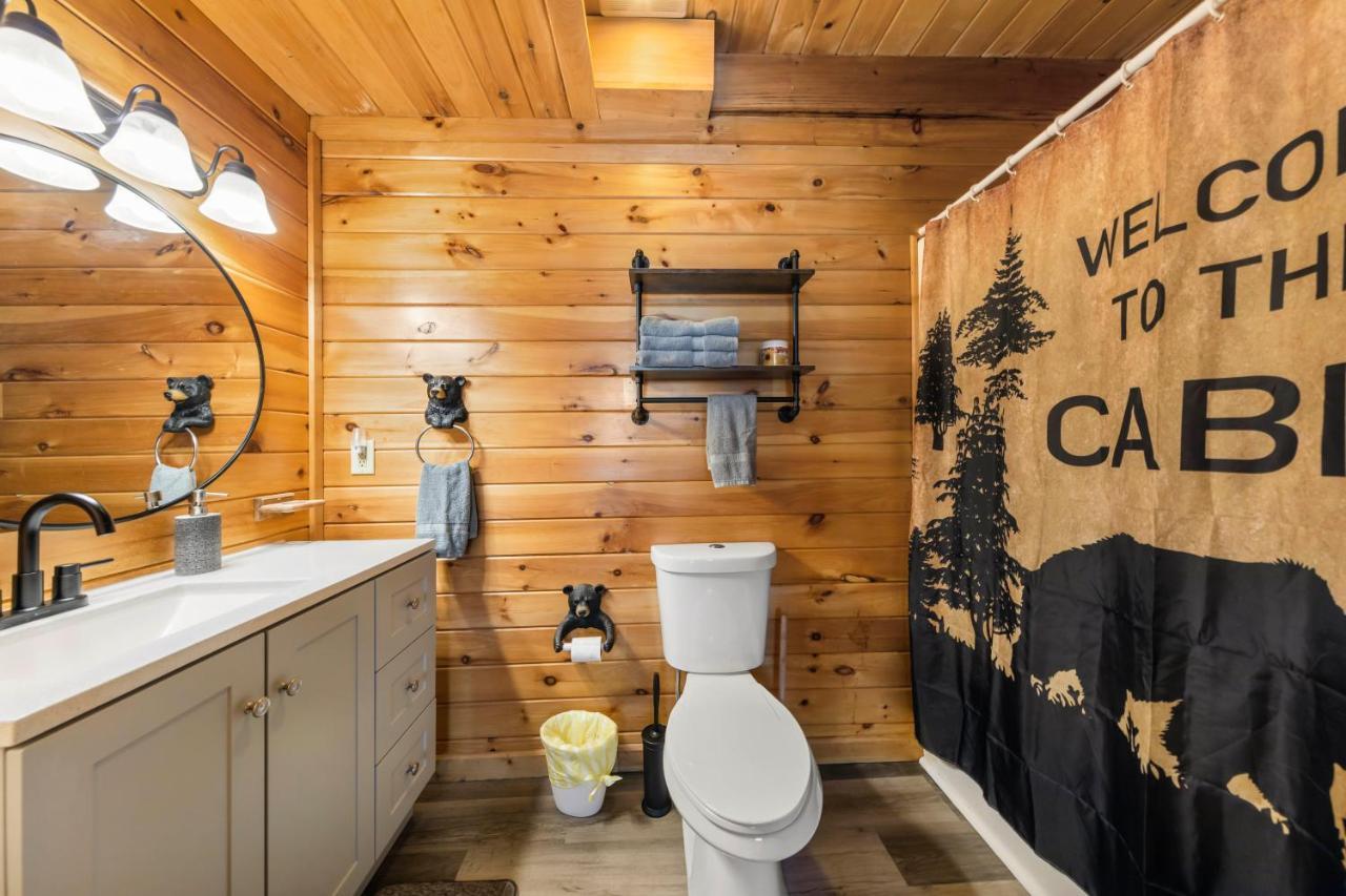 Serenity, A Rustic Log Cabin Retreat Sevierville Ngoại thất bức ảnh